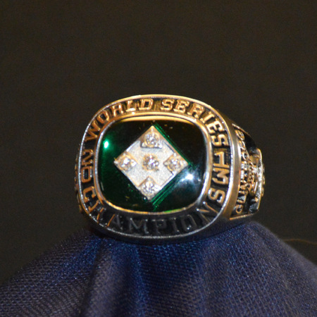 14 H600 Dome Allura 6K gold with emerald stone and 5-CZ Infield setting large 