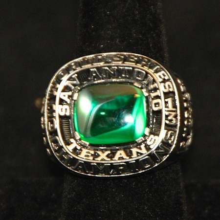14 H700 Stadium w Emerald stone large